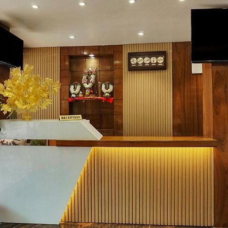 Hotel Sayba Executive プネ エクステリア 写真