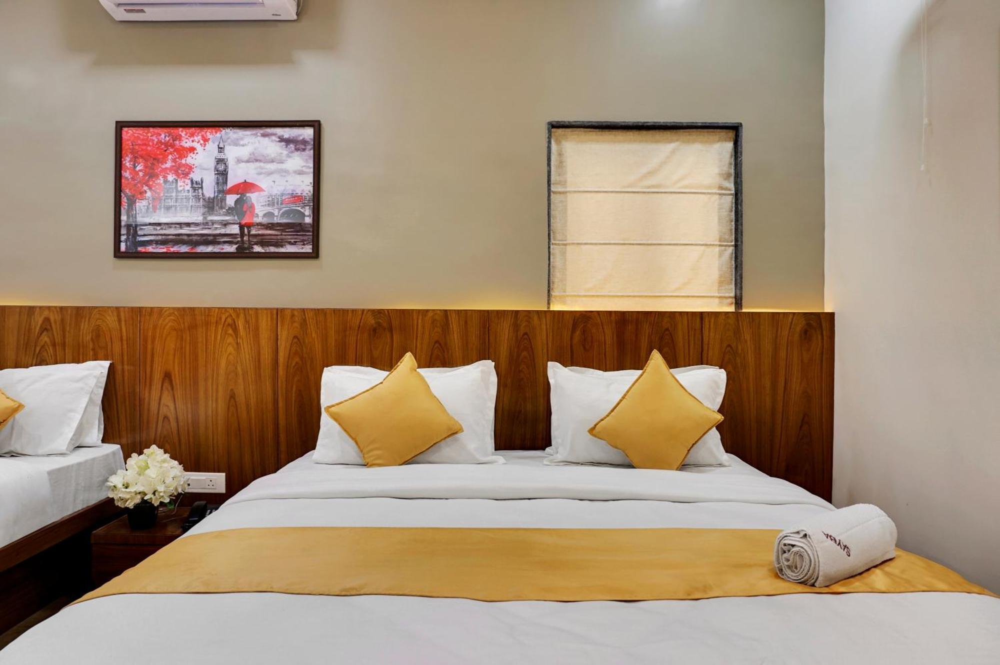 Hotel Sayba Executive プネ エクステリア 写真